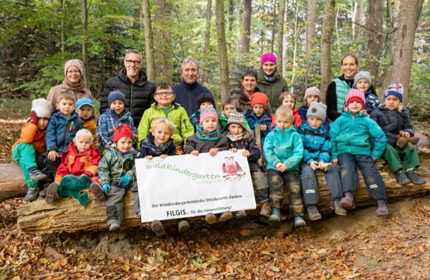 Waldkinder im Ottobeurer Bannwald